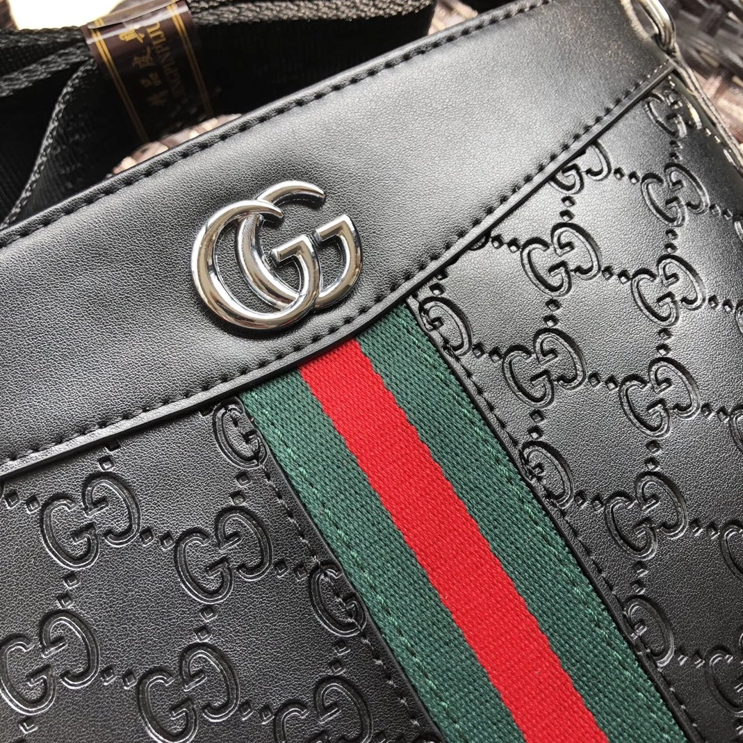 Gucci AAA Man Messenger Bags GoAnywhere 9509