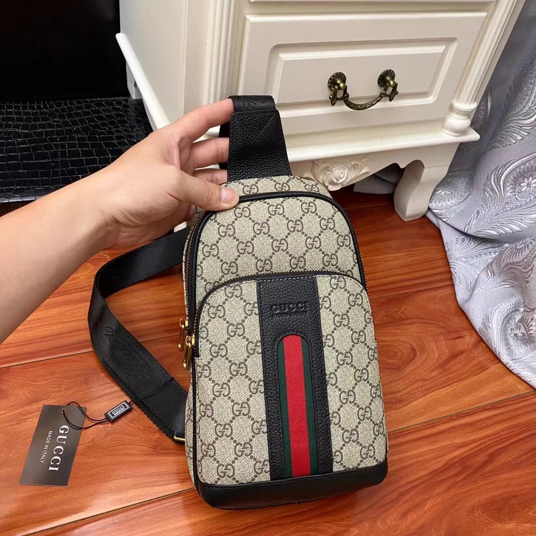 Gucci AAA Man Messenger Bags GoodFit 7772