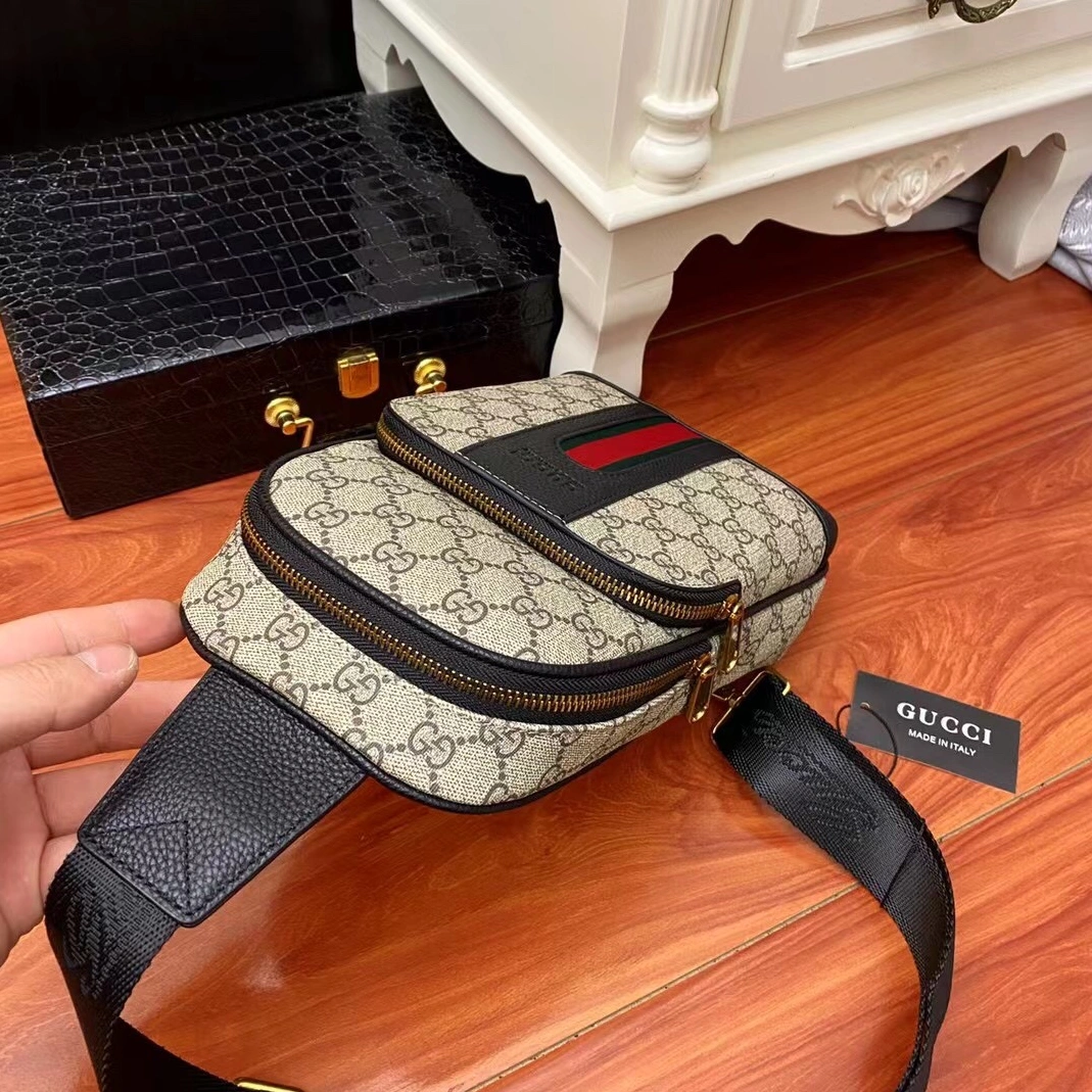 Gucci AAA Man Messenger Bags GoodFit 7772