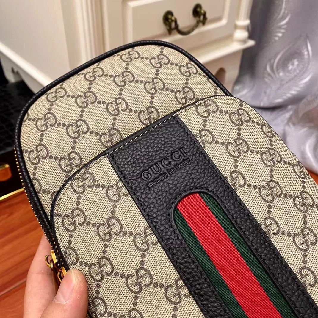 Gucci AAA Man Messenger Bags GoodFit 7772