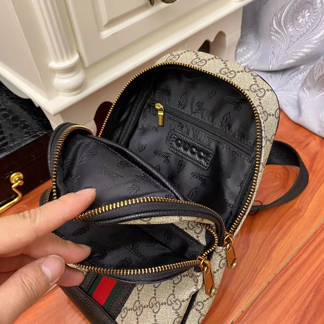 Gucci AAA Man Messenger Bags GoodFit 7772