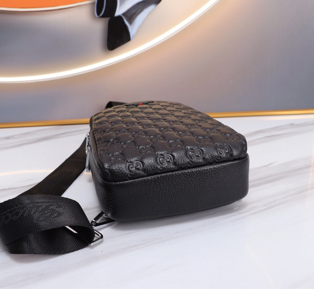 Gucci AAA Man Messenger Bags HighQuality 1031