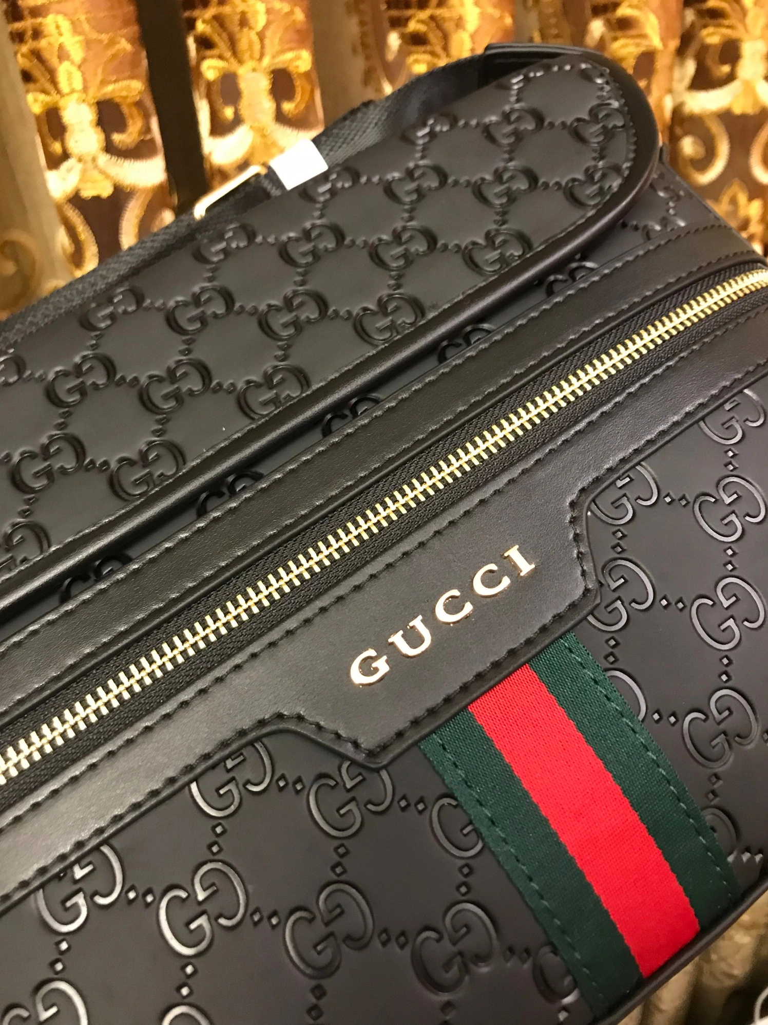 Gucci AAA Man Messenger Bags HighQuality 9895