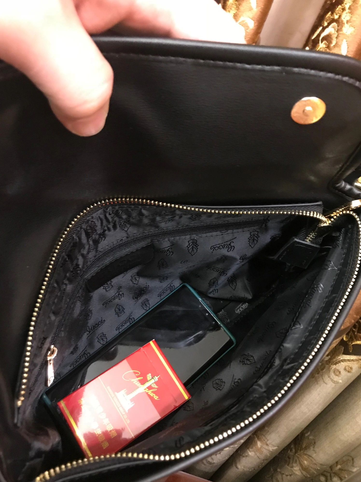 Gucci AAA Man Messenger Bags HighQuality 9895