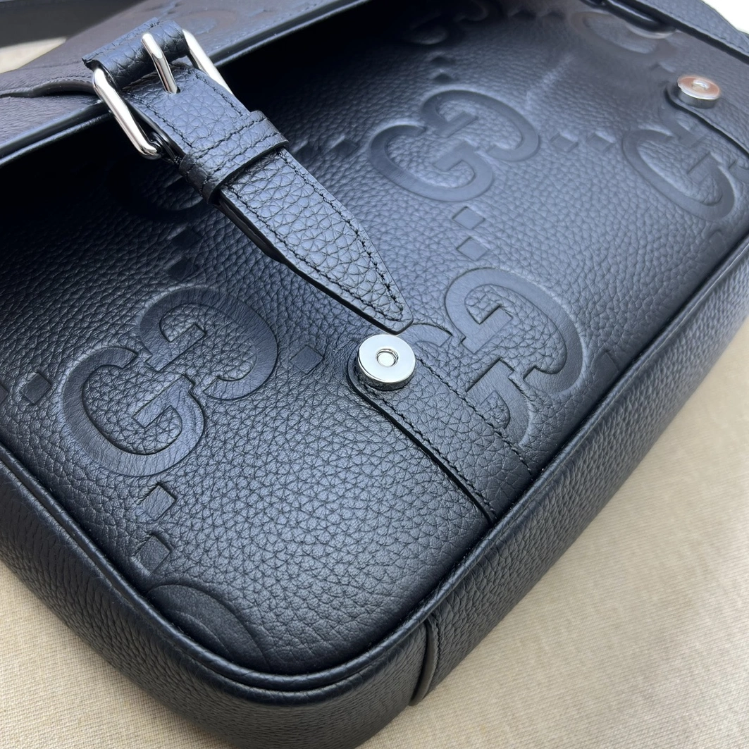 Gucci AAA Man Messenger Bags ModernLook 9651