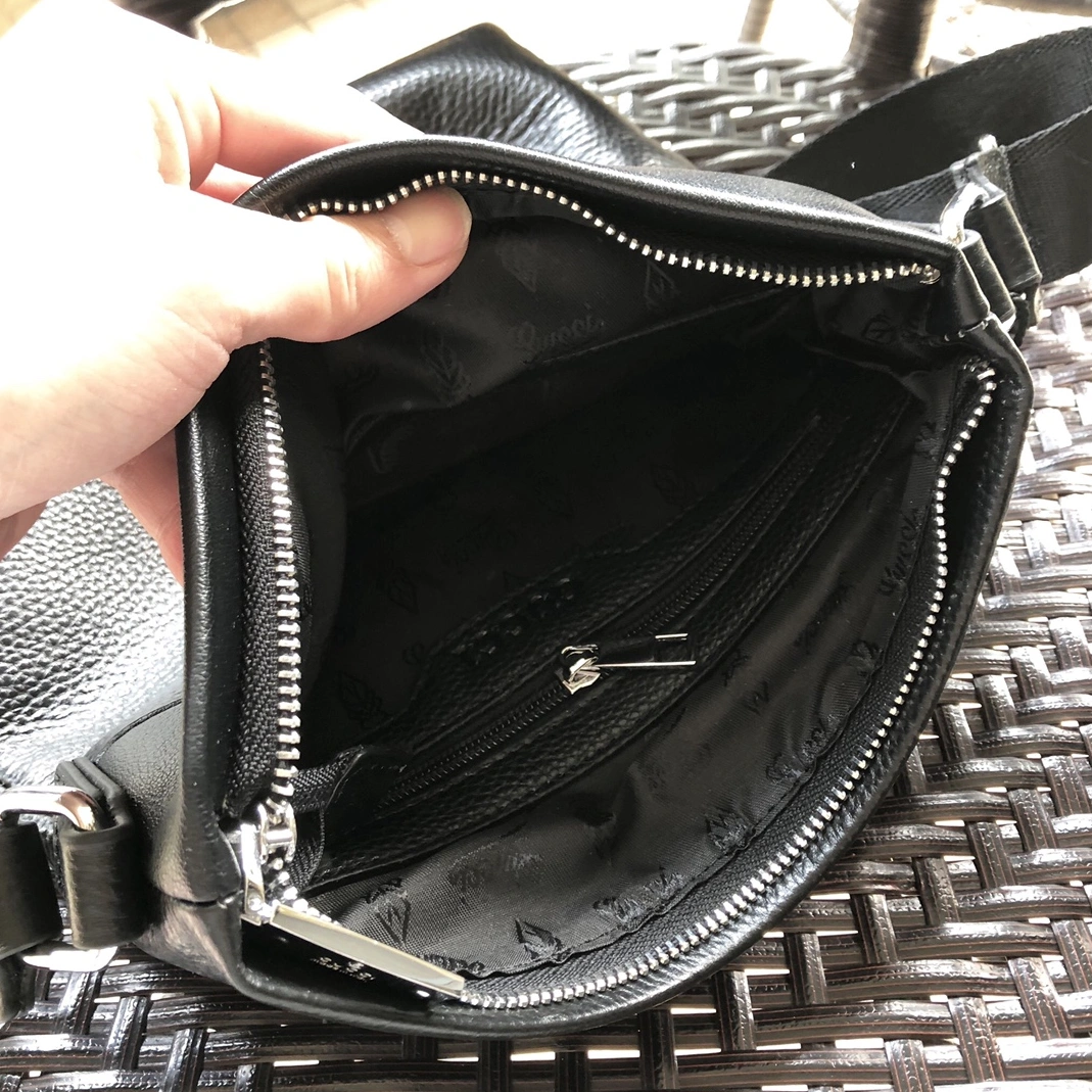 Gucci AAA Man Messenger Bags Practical 951