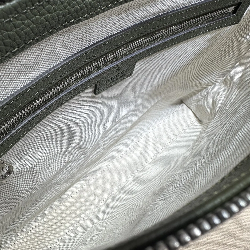 Gucci AAA Man Messenger Bags Reliable 7340