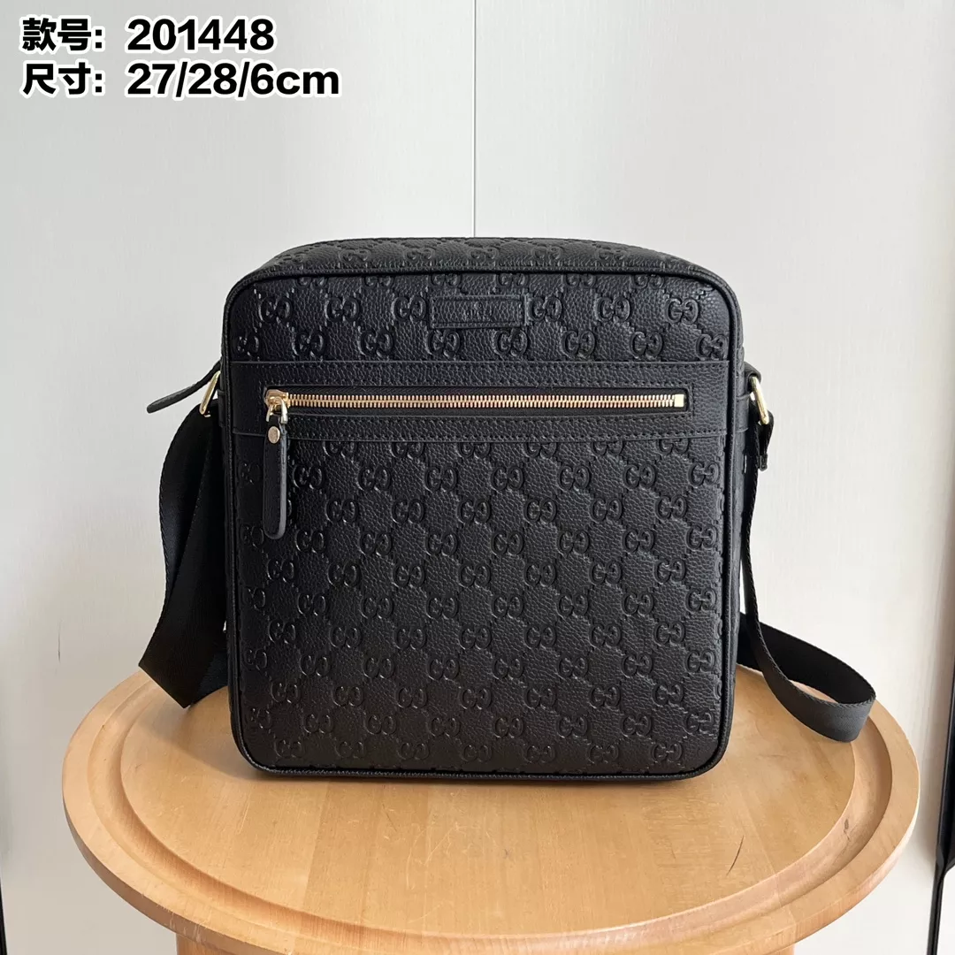 Gucci AAA Man Messenger Bags SmartChoice 2510