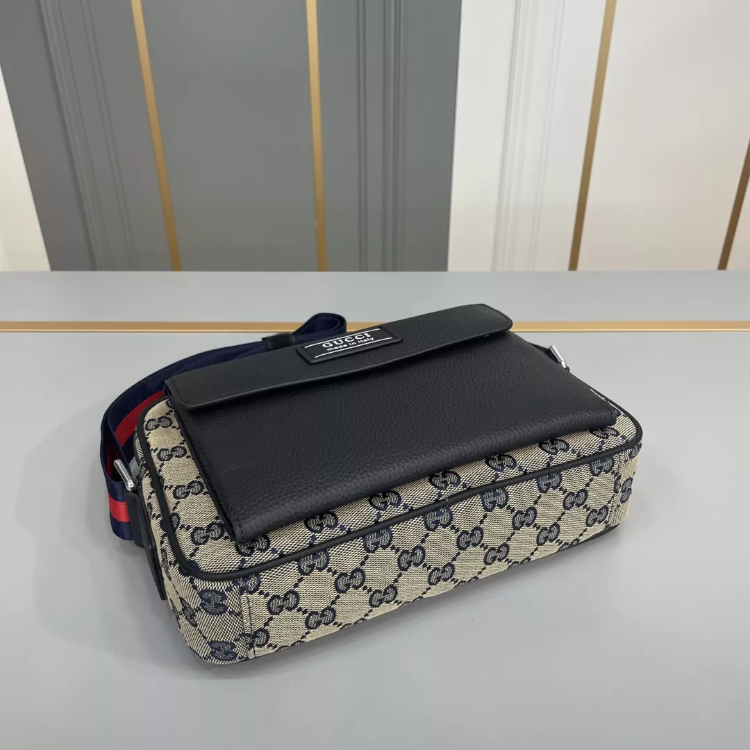 Gucci AAA Man Messenger Bags SmartChoice 8585
