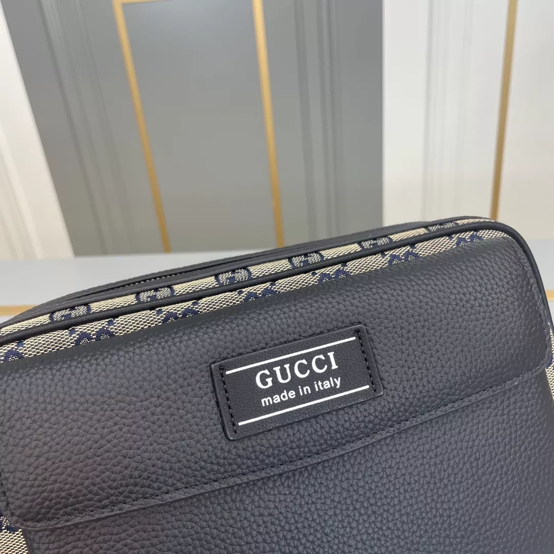 Gucci AAA Man Messenger Bags SmartChoice 8585