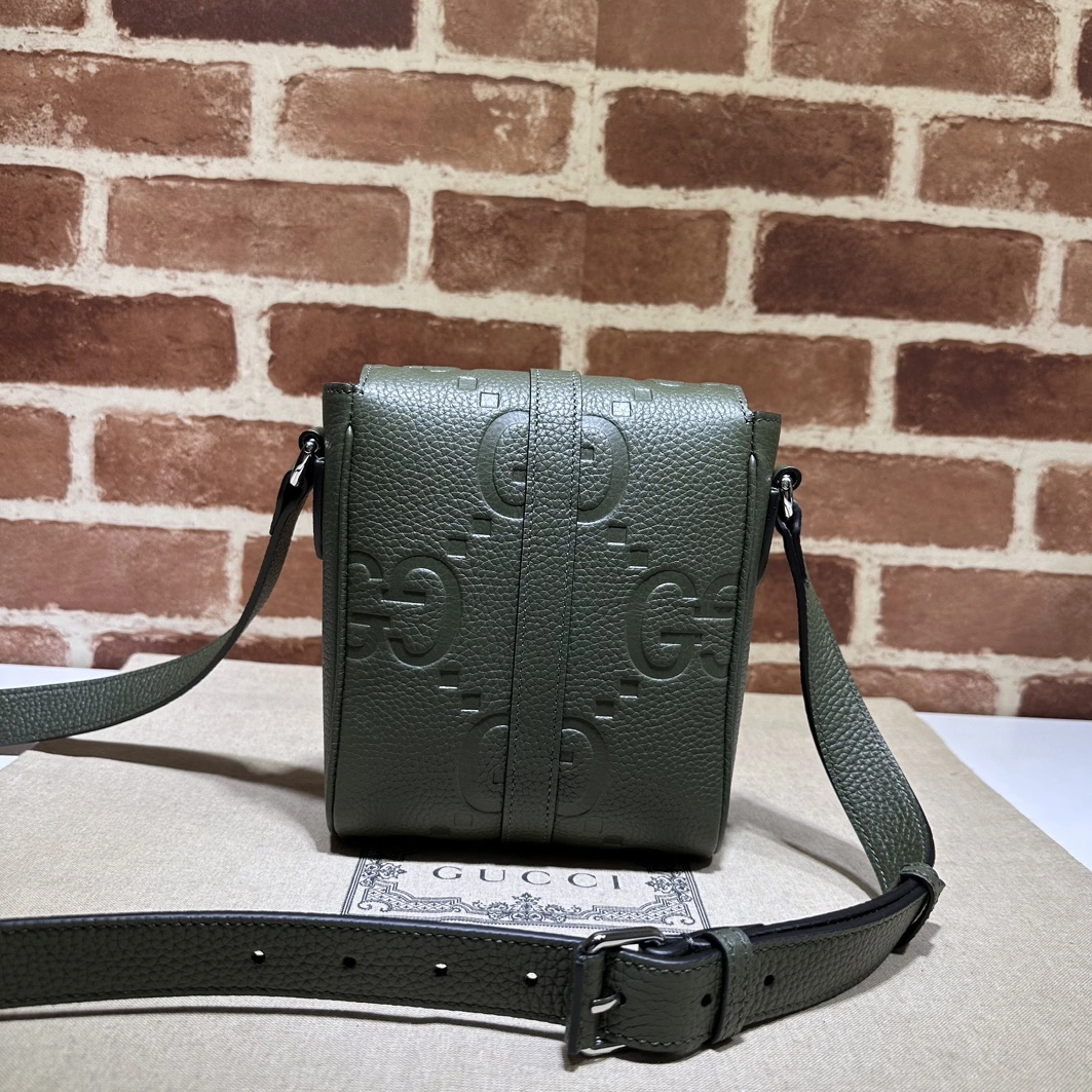 Gucci AAA Man Messenger Bags Soft 7748