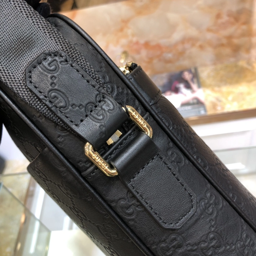 Gucci AAA Man Messenger Bags SportInspired 9007
