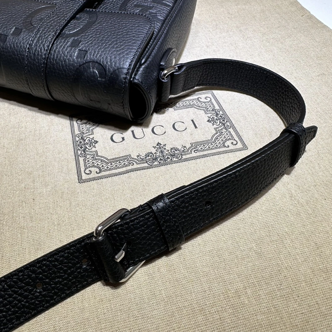 Gucci AAA Man Messenger Bags StreetReady 1094