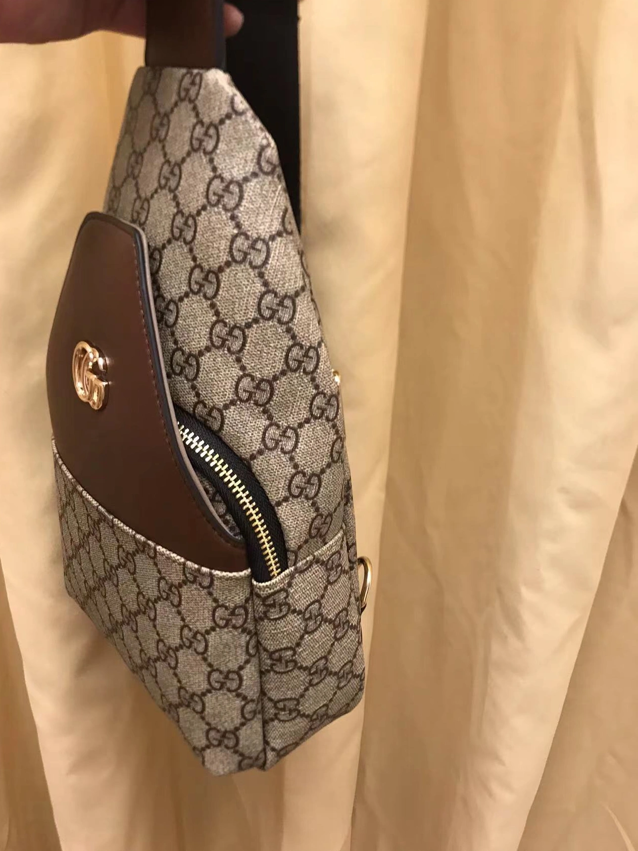 Gucci AAA Man Messenger Bags StreetReady 3323