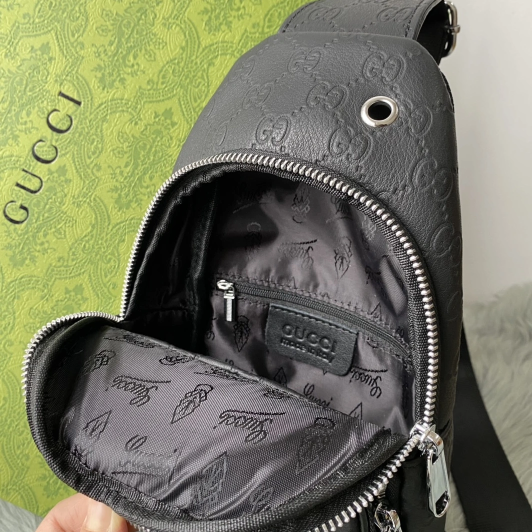 Gucci AAA Man Messenger Bags Stylish 4809