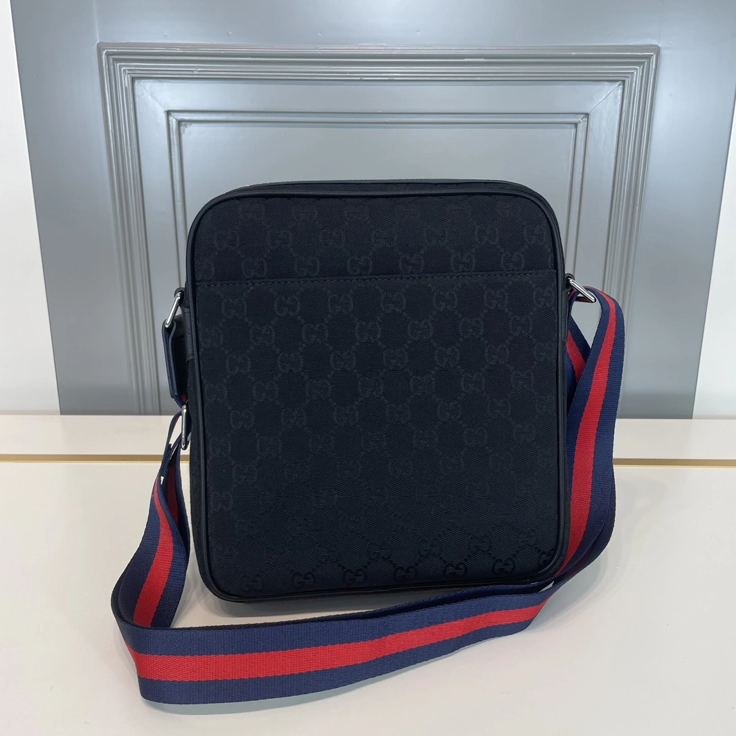 Gucci AAA Man Messenger Bags Trendy 1514