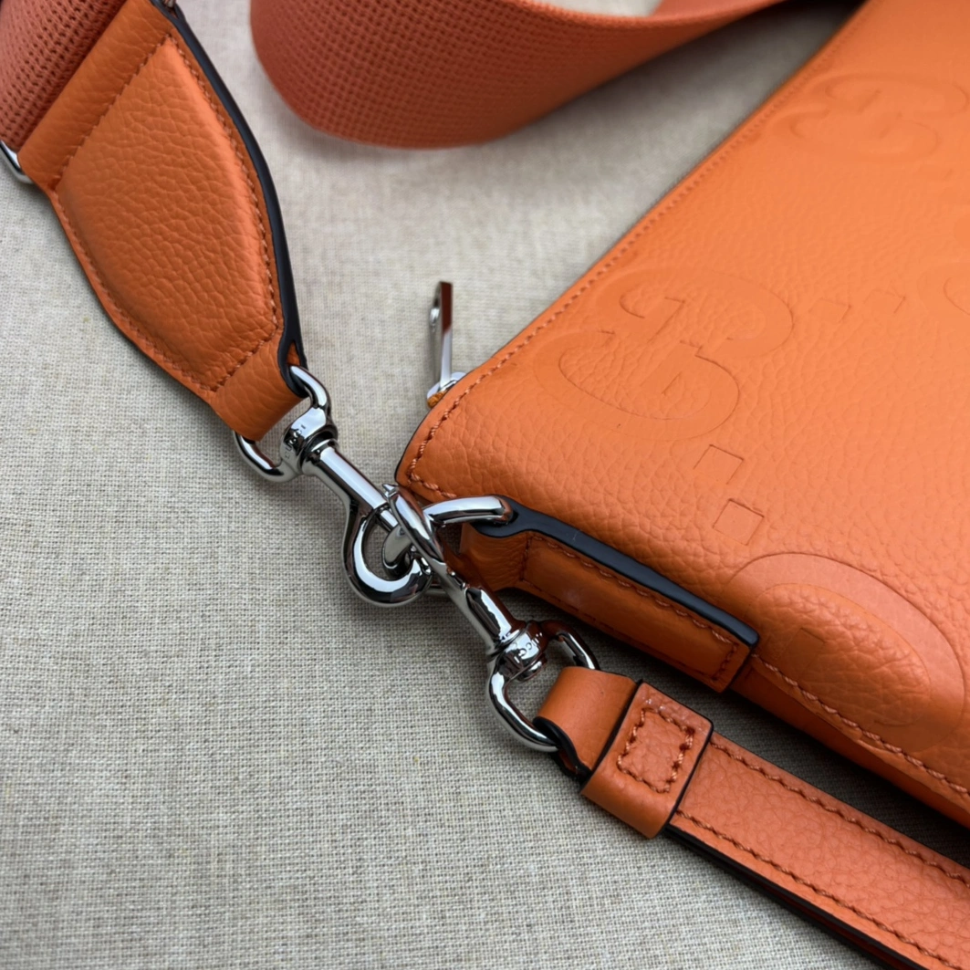 Gucci AAA Man Messenger Bags Trendy 1771