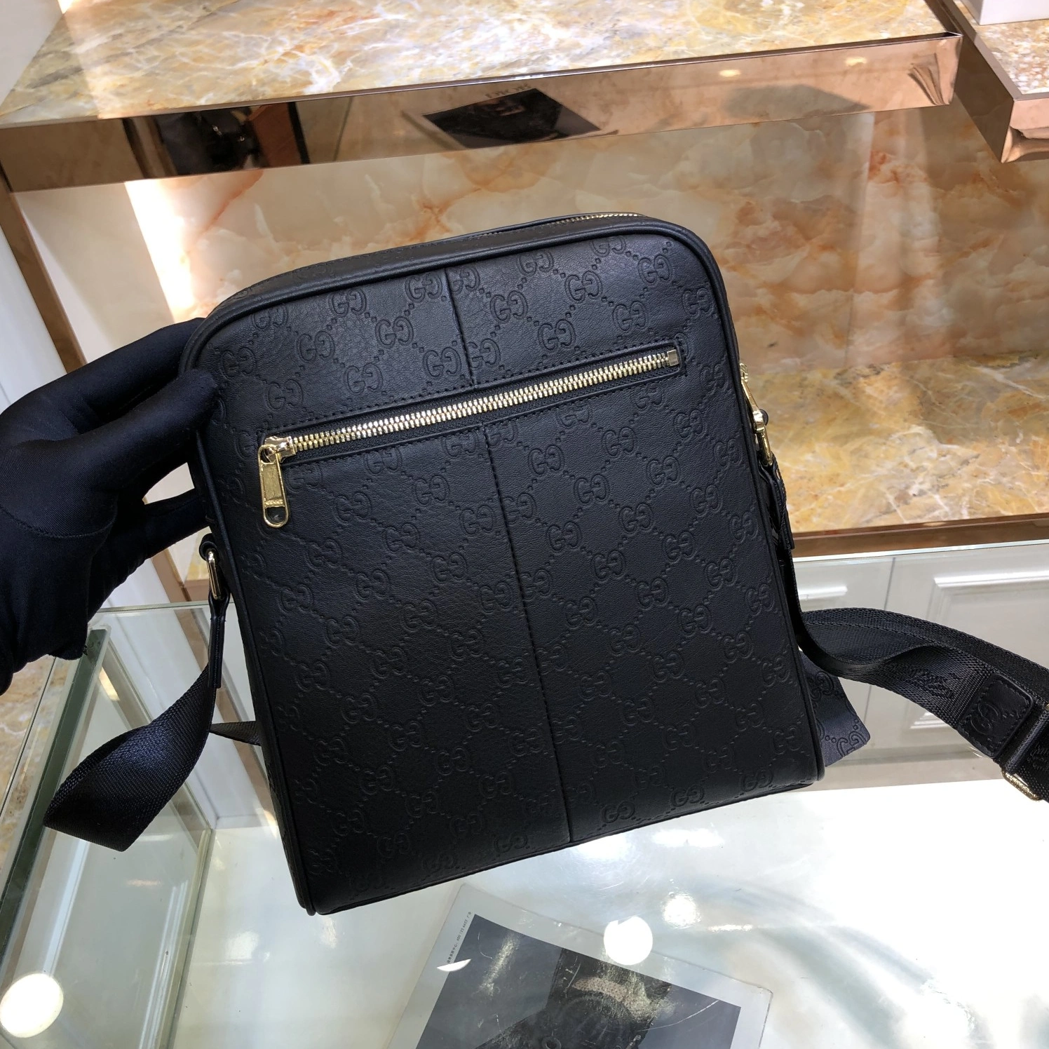 Gucci AAA Man Messenger Bags UrbanStyle 3372