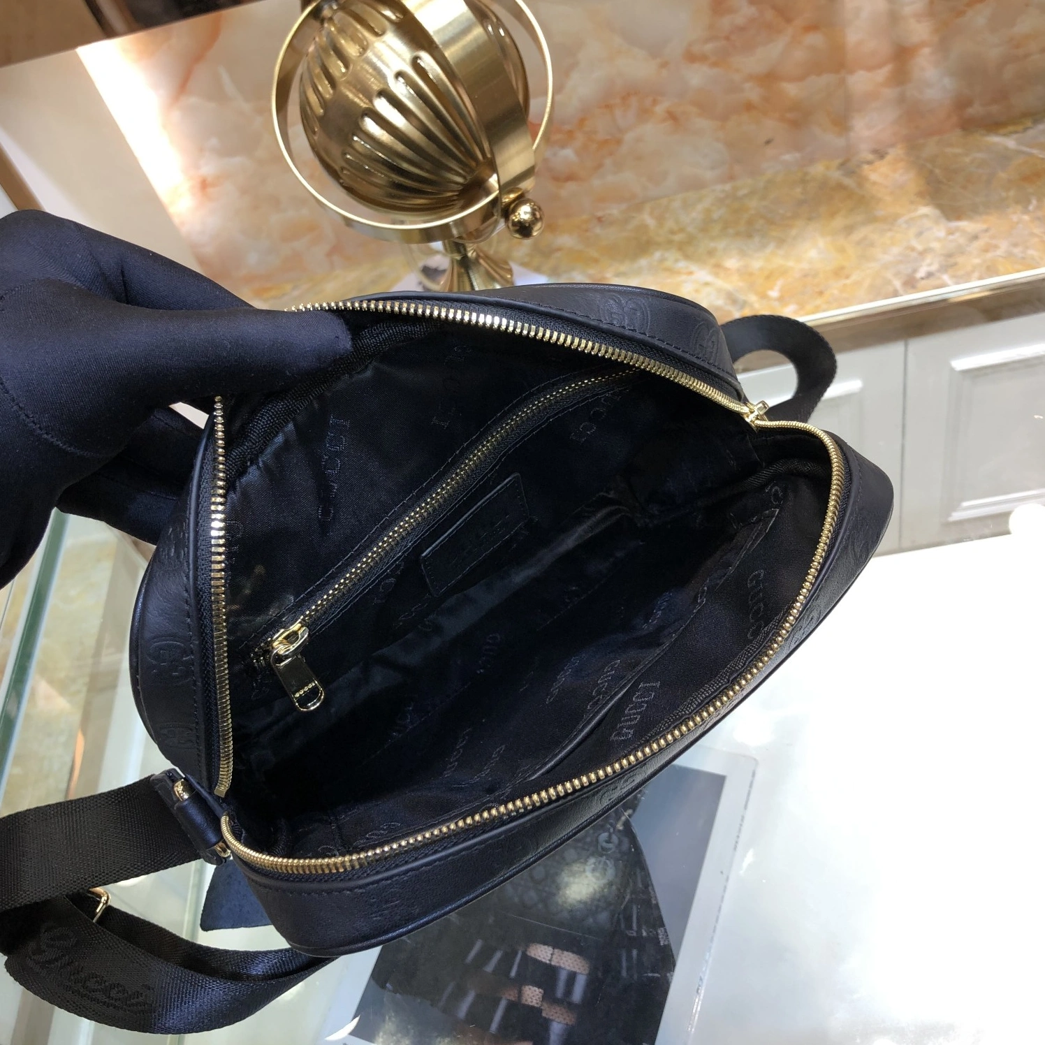 Gucci AAA Man Messenger Bags UrbanStyle 3372