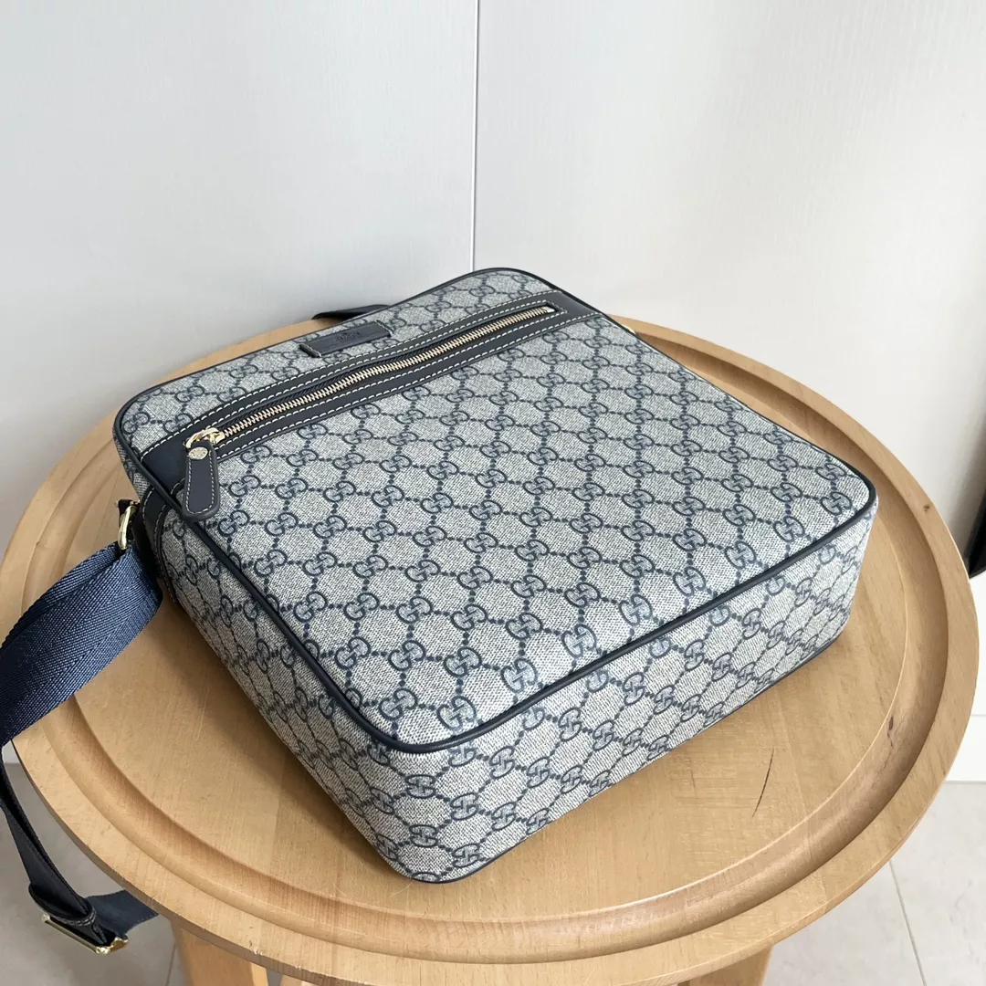 Gucci AAA Man Messenger Bags Versatile 2645
