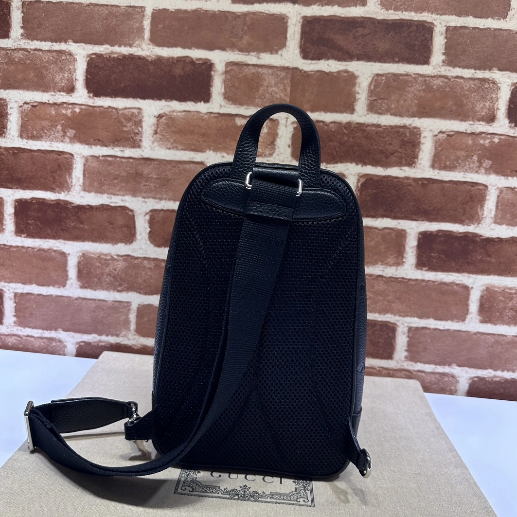 Gucci AAA Man Messenger Bags WellDesigned 8442