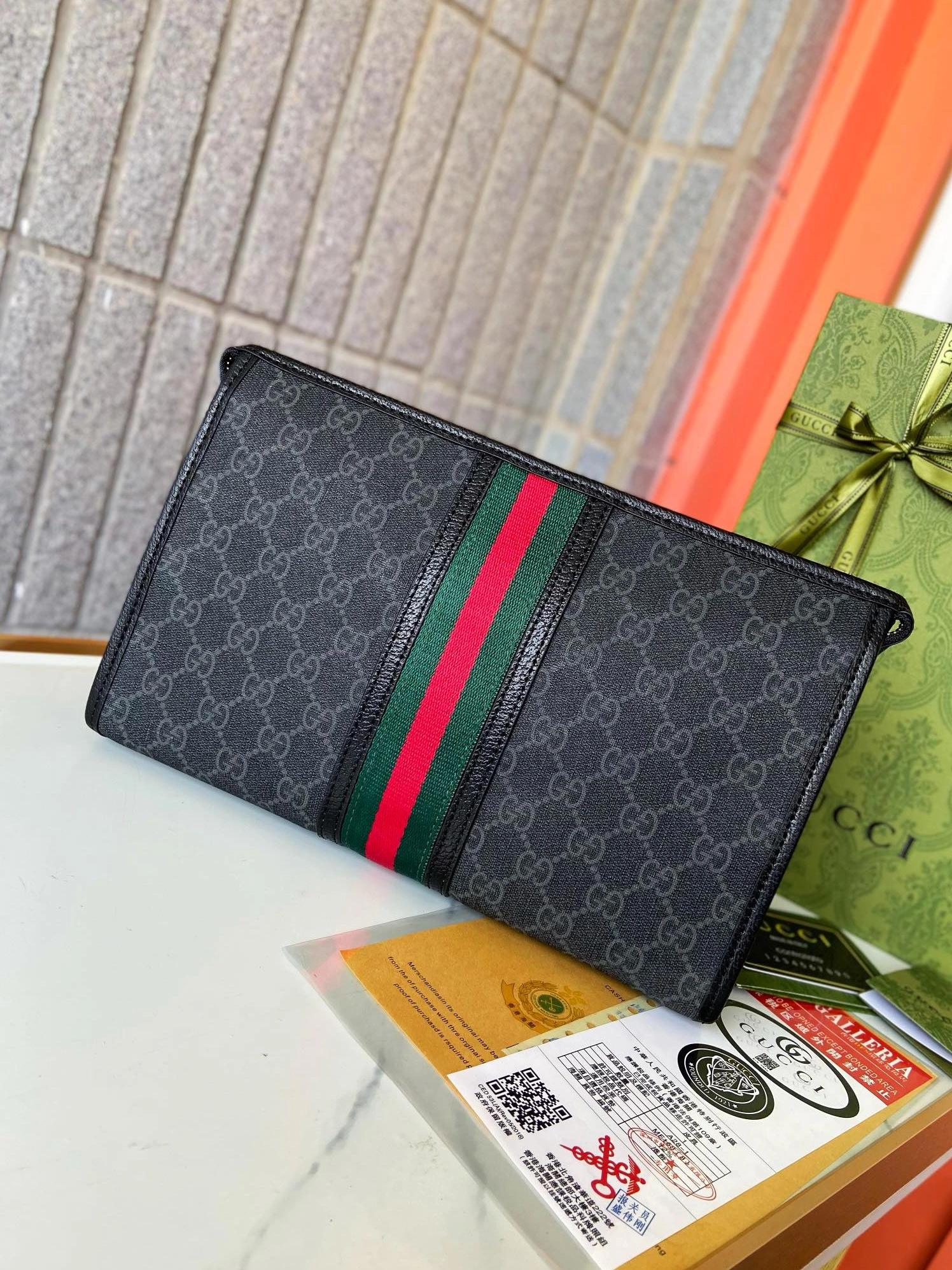Gucci AAA Man Wallets Classic 5786