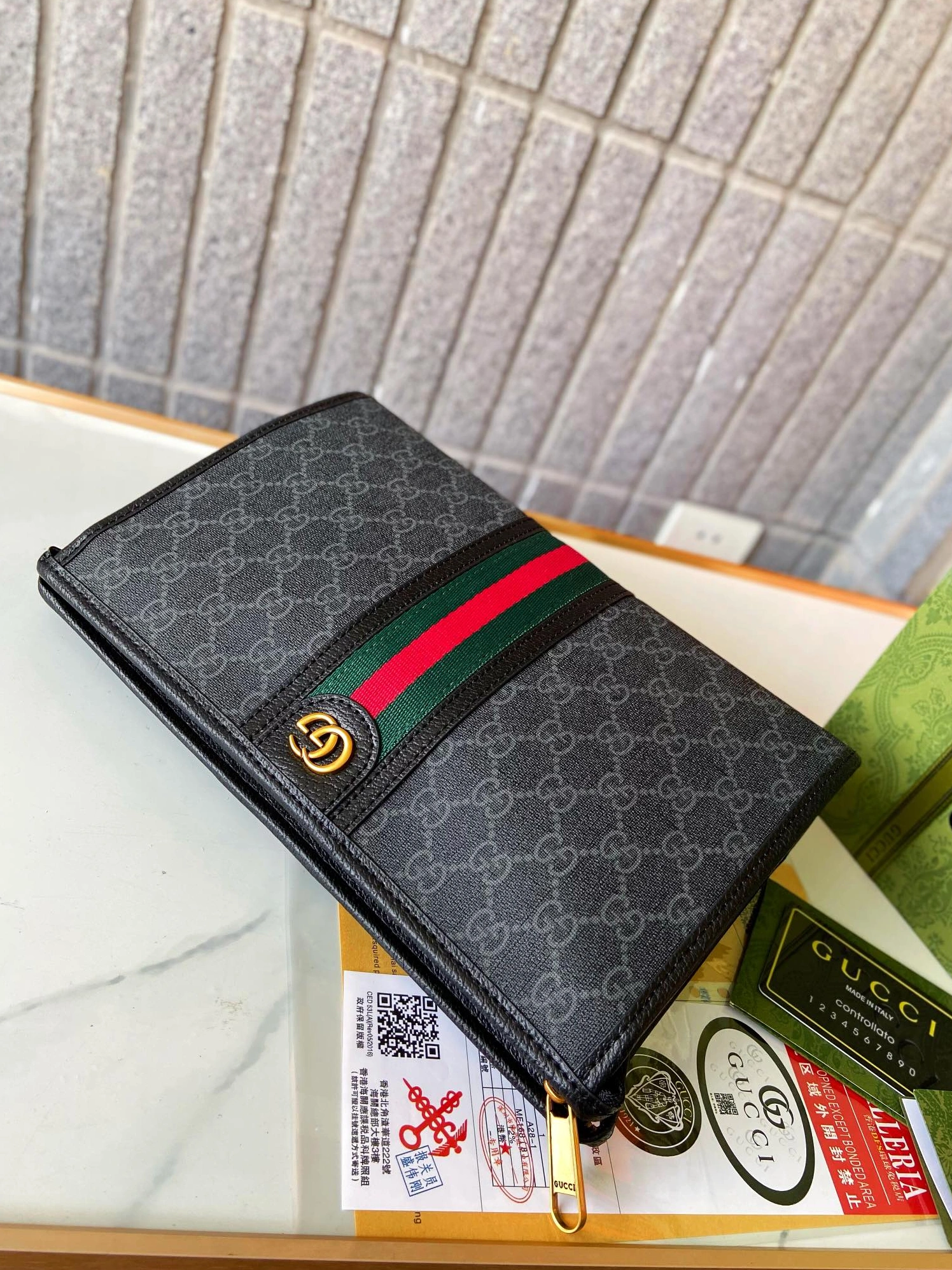 Gucci AAA Man Wallets Classic 5786