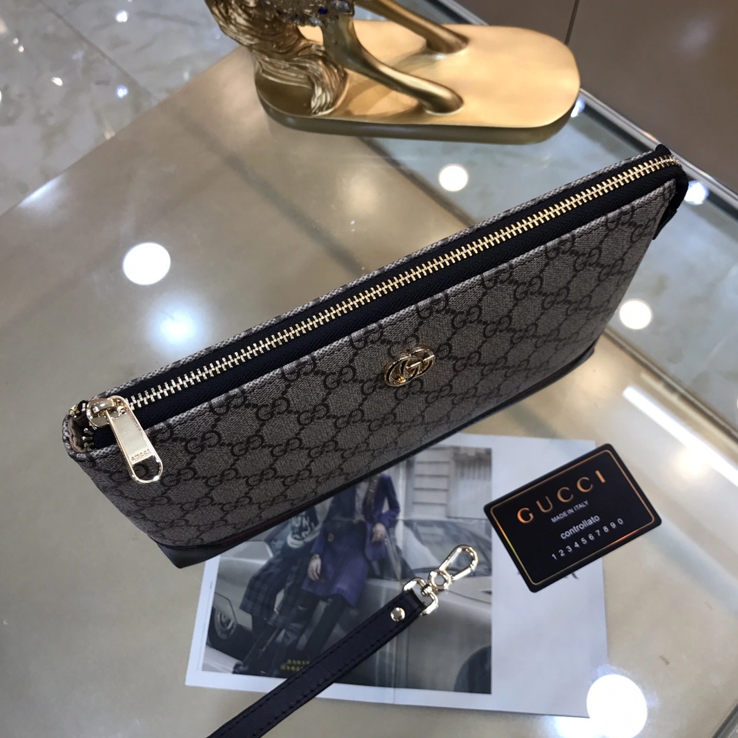 Gucci AAA Man Wallets DailyWear 7159