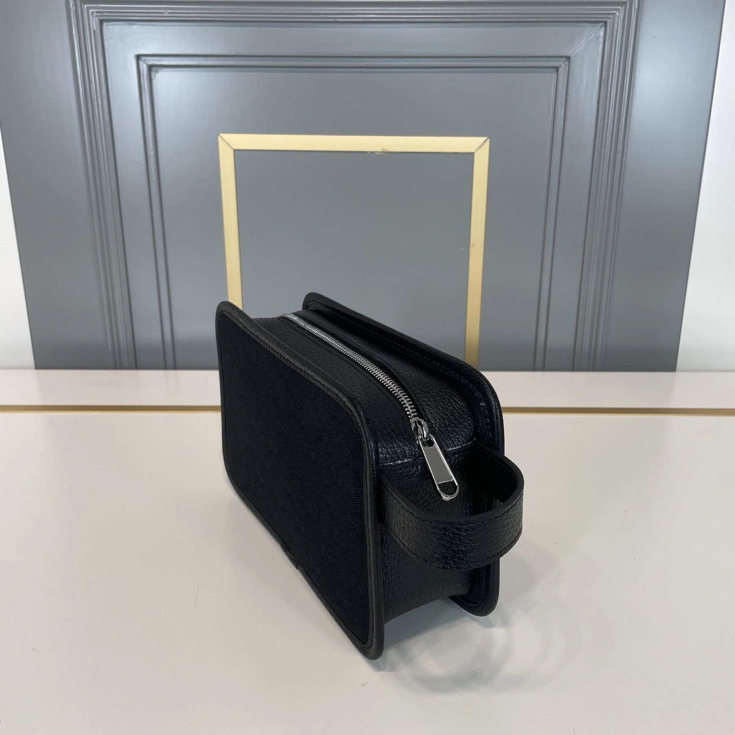 Gucci AAA Man Wallets EasyMatch 5121