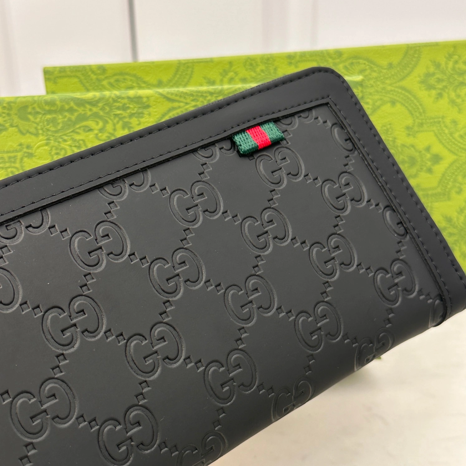 Gucci AAA Man Wallets EyeCatching 2156