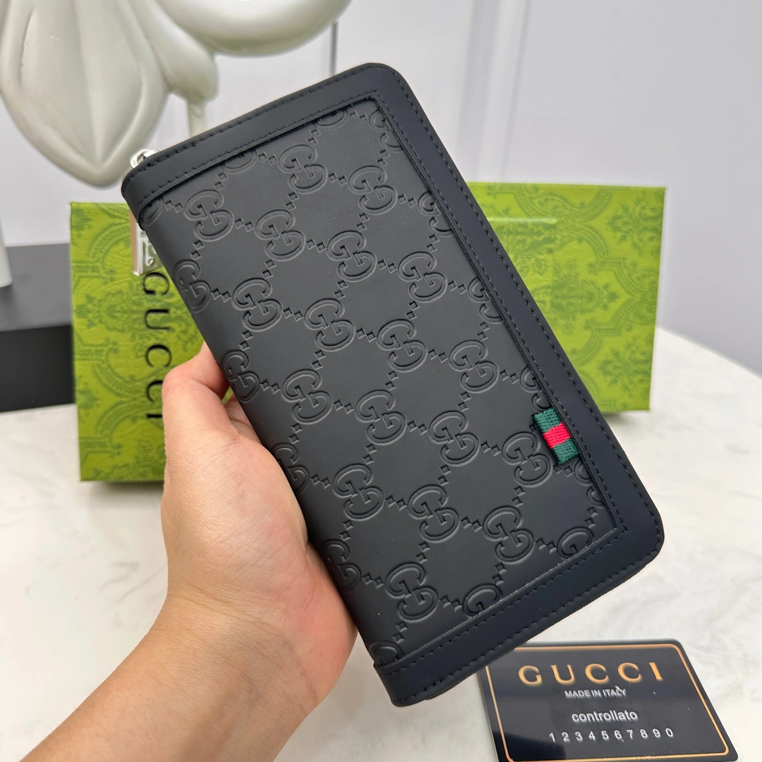 Gucci AAA Man Wallets EyeCatching 2156