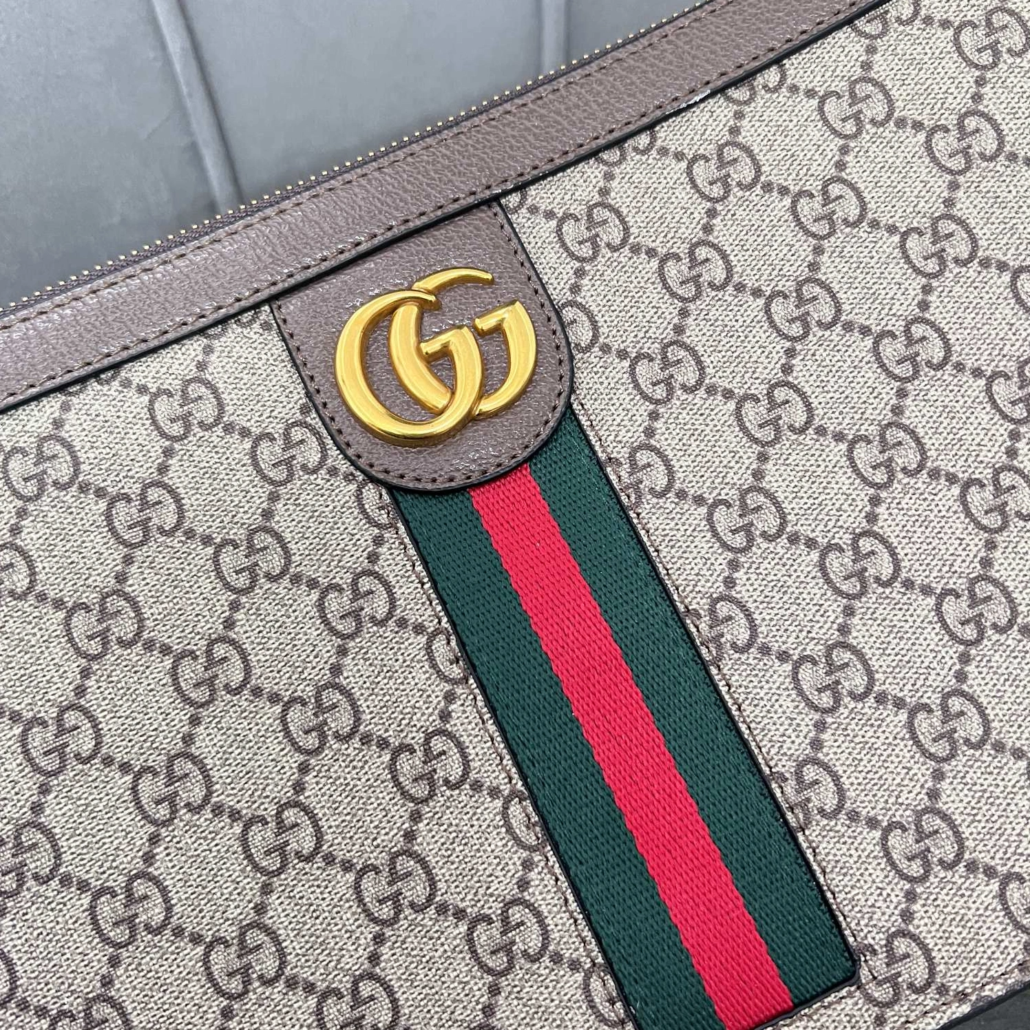 Gucci AAA Man Wallets GoAnywhere 1542