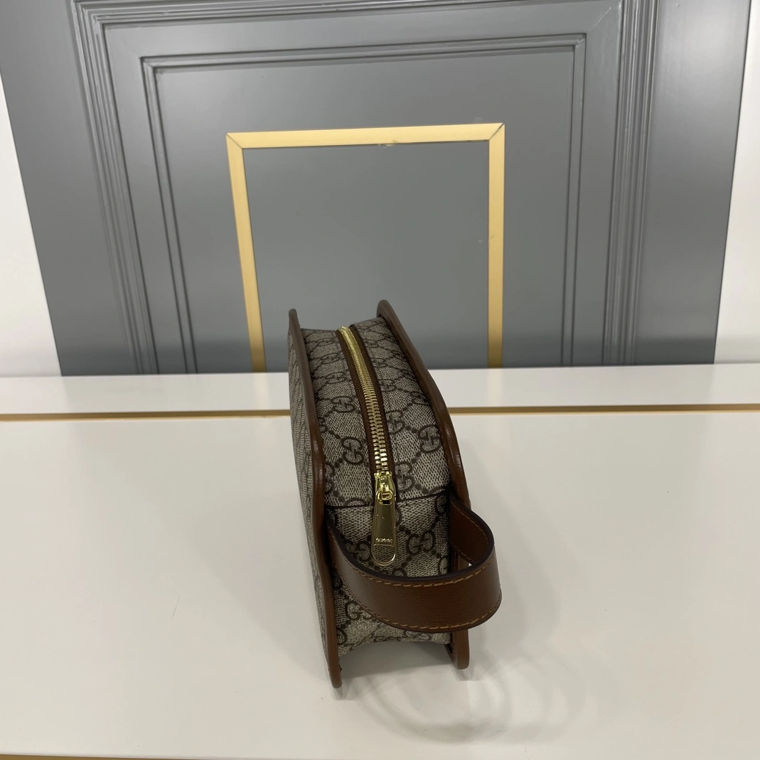 Gucci AAA Man Wallets GoAnywhere 6940