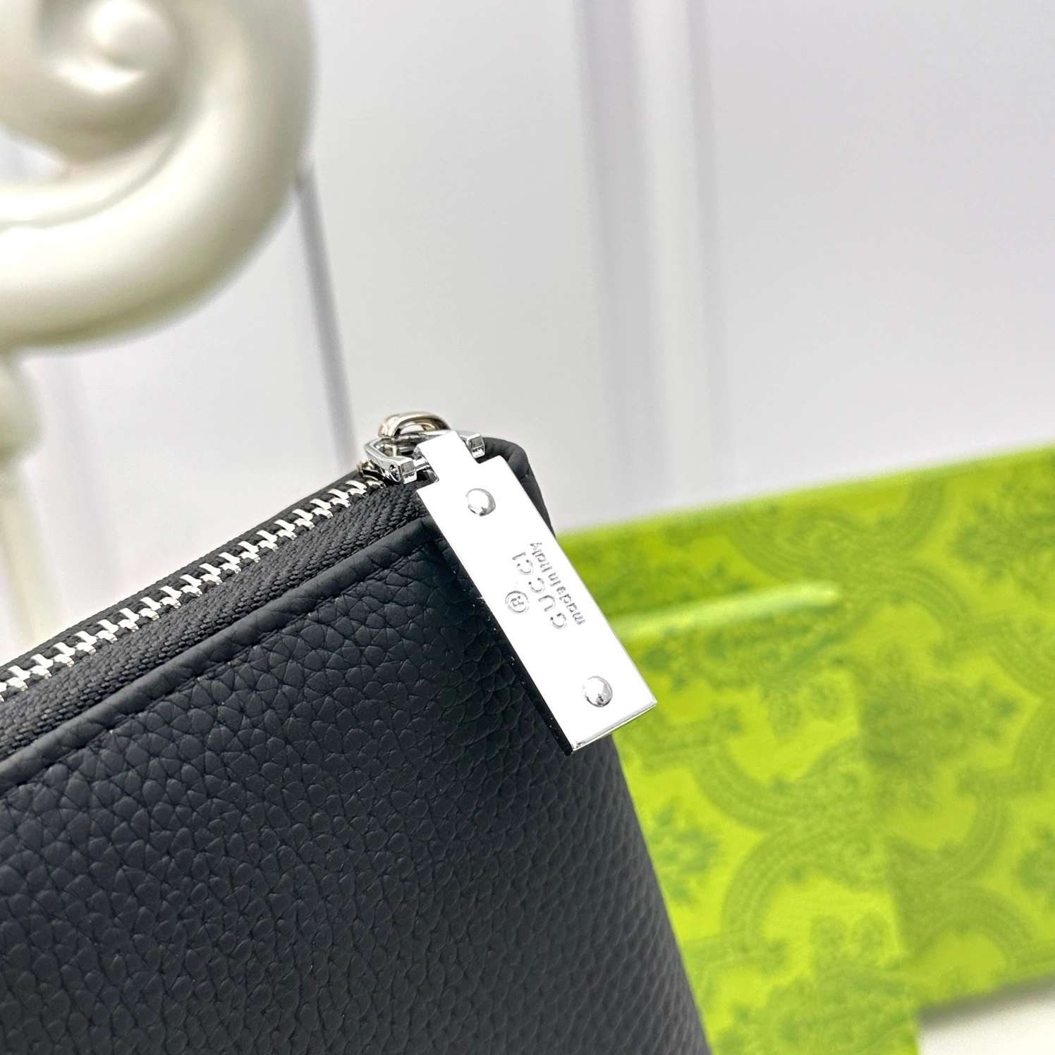 Gucci AAA Man Wallets ModernLook 7790