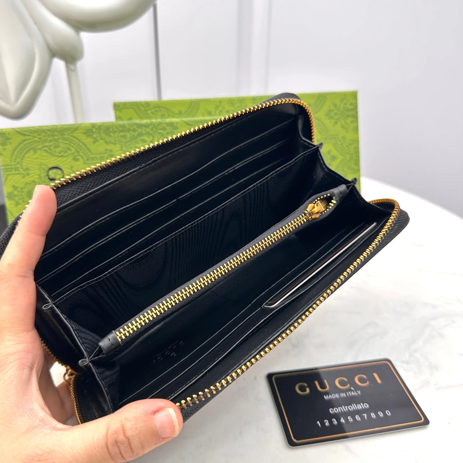 Gucci AAA Man Wallets SmartChoice 738