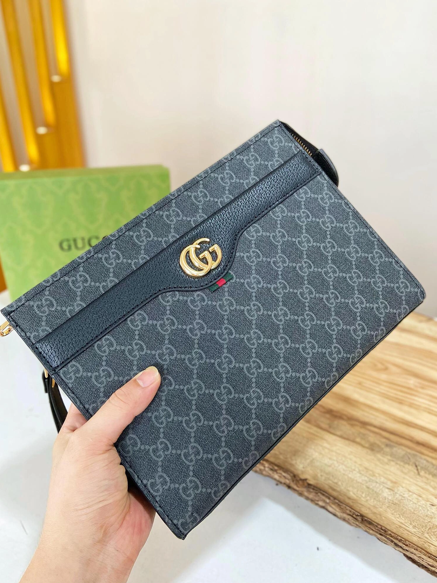 Gucci AAA Man Wallets Trendsetting 5302