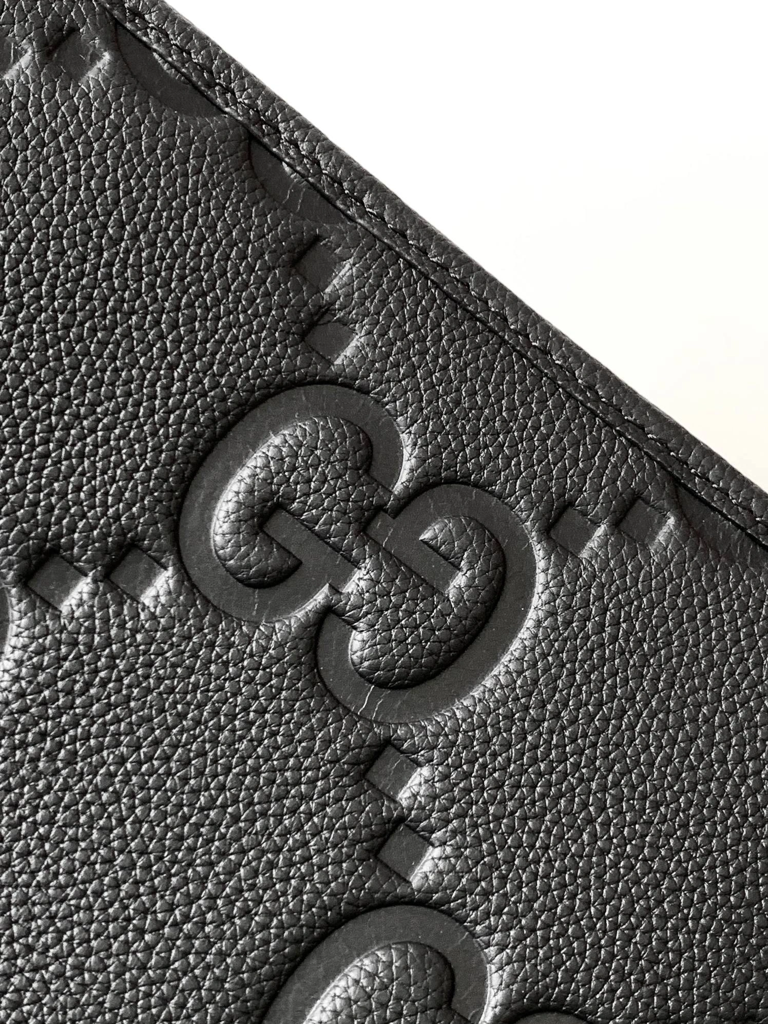 Gucci AAA Man Wallets WellDesigned 2326
