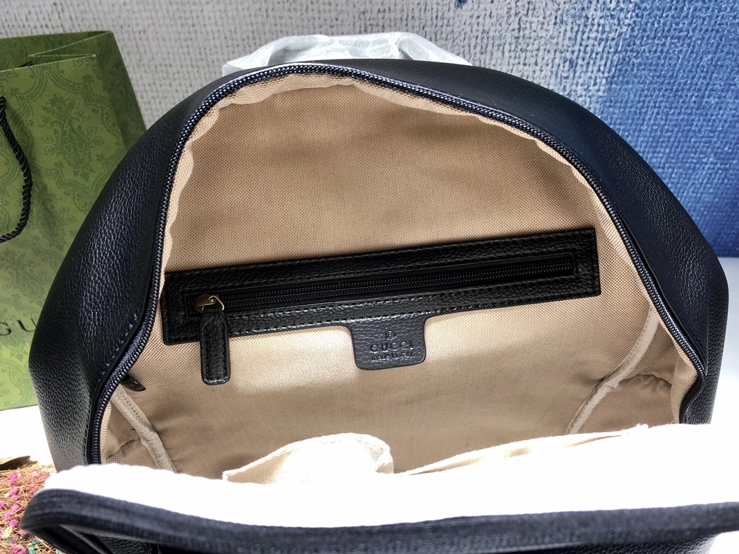 Gucci AAA Quality Backpacks For Unisex Functional 4441