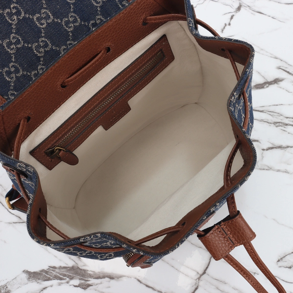 Gucci AAA Quality Backpacks For Women SmartChoice 4790
