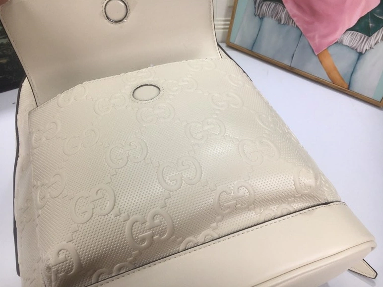 Gucci AAA Quality Backpacks Resilient 9885