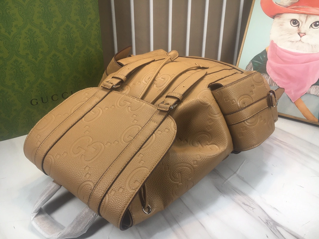 Gucci AAA Quality Backpacks Sleek 2880