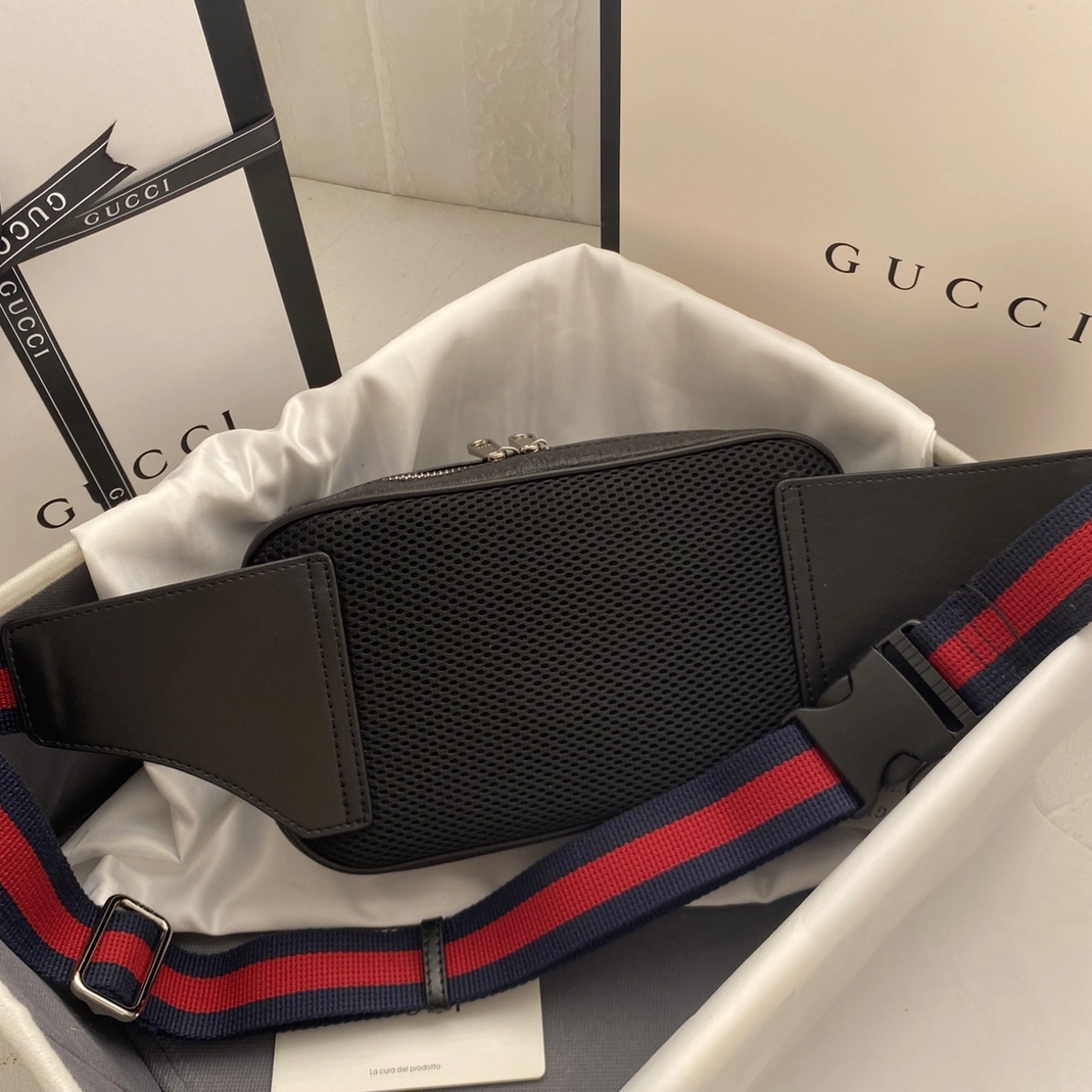 Gucci AAA Quality Belt Bags For Men Vibrant 9690