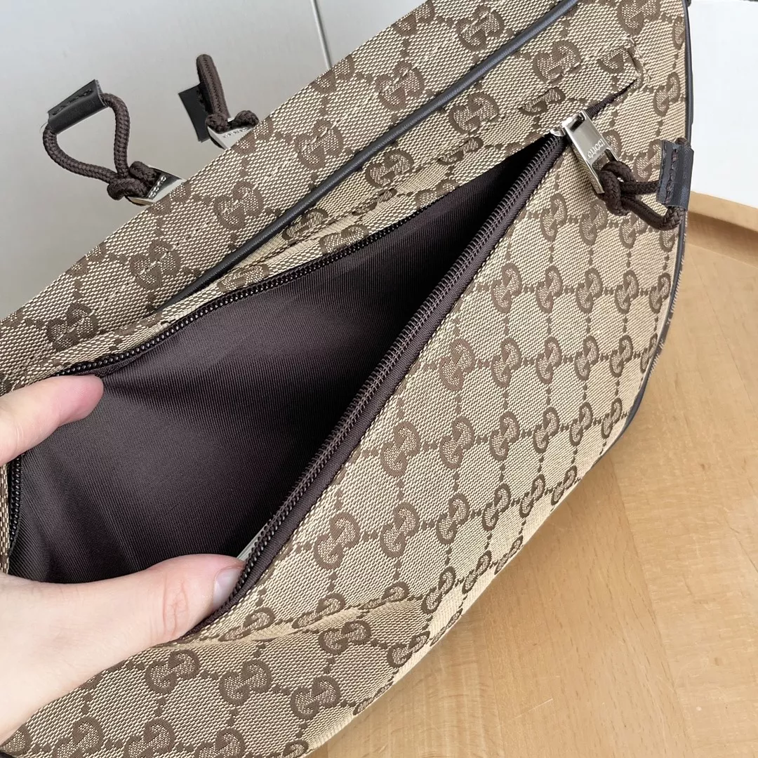 Gucci AAA Quality Belt Bags For Unisex Classic 9418
