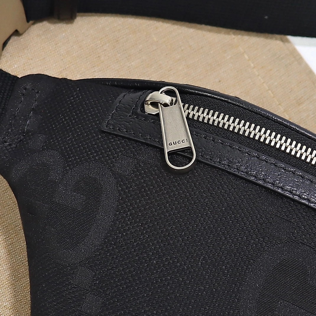 Gucci AAA Quality Belt Bags For Unisex Durable 335