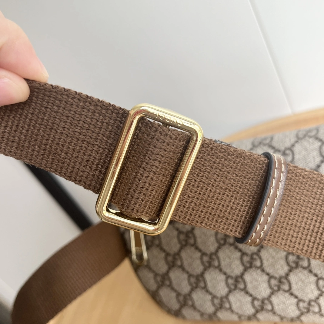 Gucci AAA Quality Belt Bags For Unisex GoAnywhere 7487