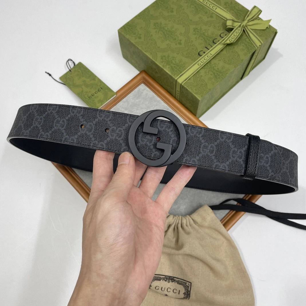 Gucci AAA Quality Belts For Men Sleek 9876
