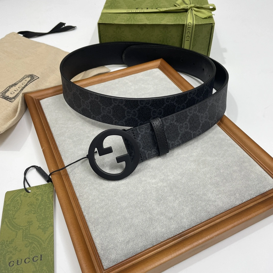 Gucci AAA Quality Belts For Men Sleek 9876