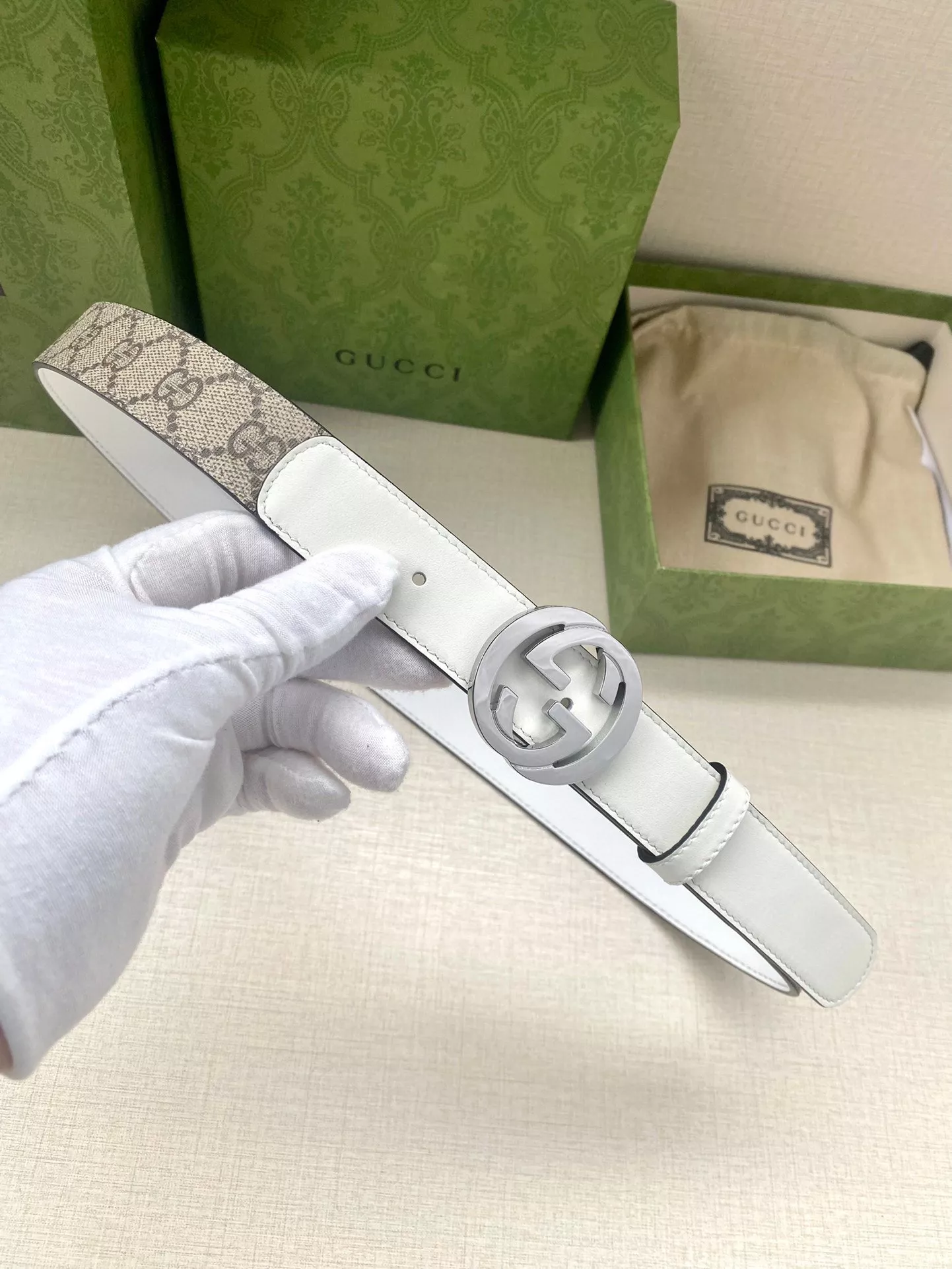 Gucci AAA Quality Belts In 3.0cm For Women Sleek 5615