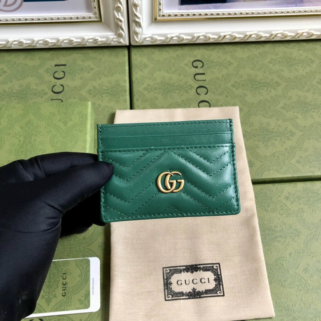 Gucci AAA Quality Card Case Breathable 5355