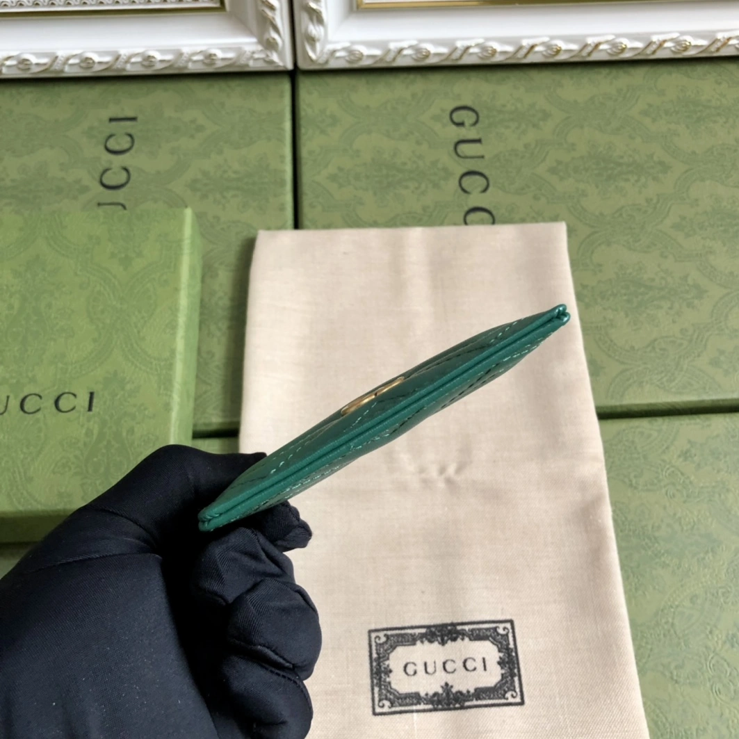 Gucci AAA Quality Card Case Breathable 5355